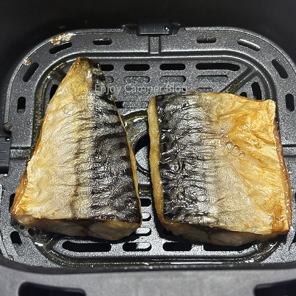 冷凍骨取りサバをノンフライヤーで焼く